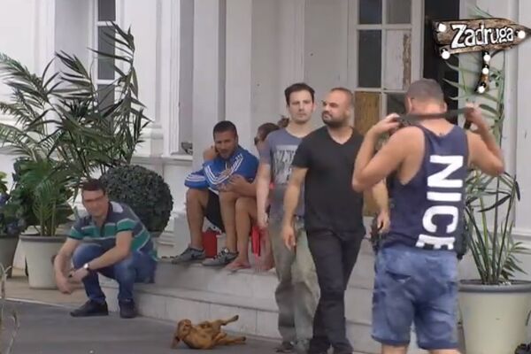 MISTERIJA ZADRUGE: Ko su ovi ljudi unutra, niko ne zna šta hoće! (FOTO)