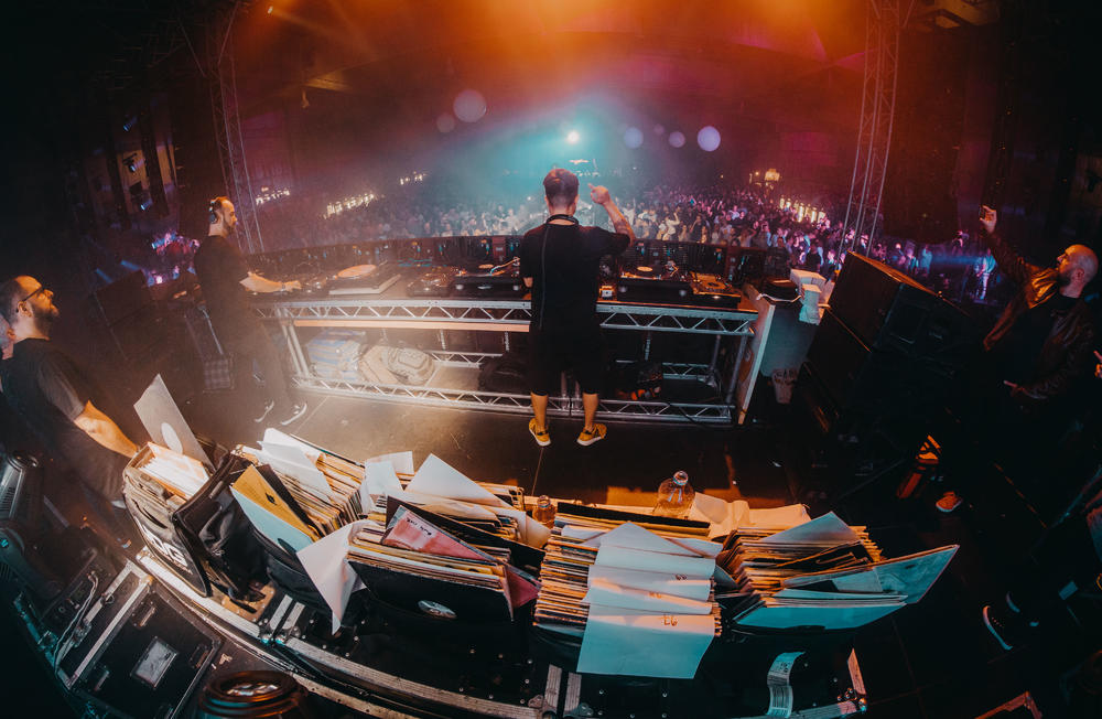 Još jednom dokazao zašto je vodeći srpski di džej   