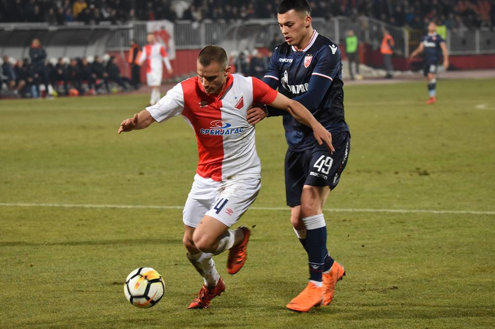 UPOZNAJTE MOGLIJA KOJI NIJE OBIČAN FUDBALER: Novi član Đenove zaludeo Italijane pričom o umetnosti i najavio karijeru u pozorištu! (FOTO)