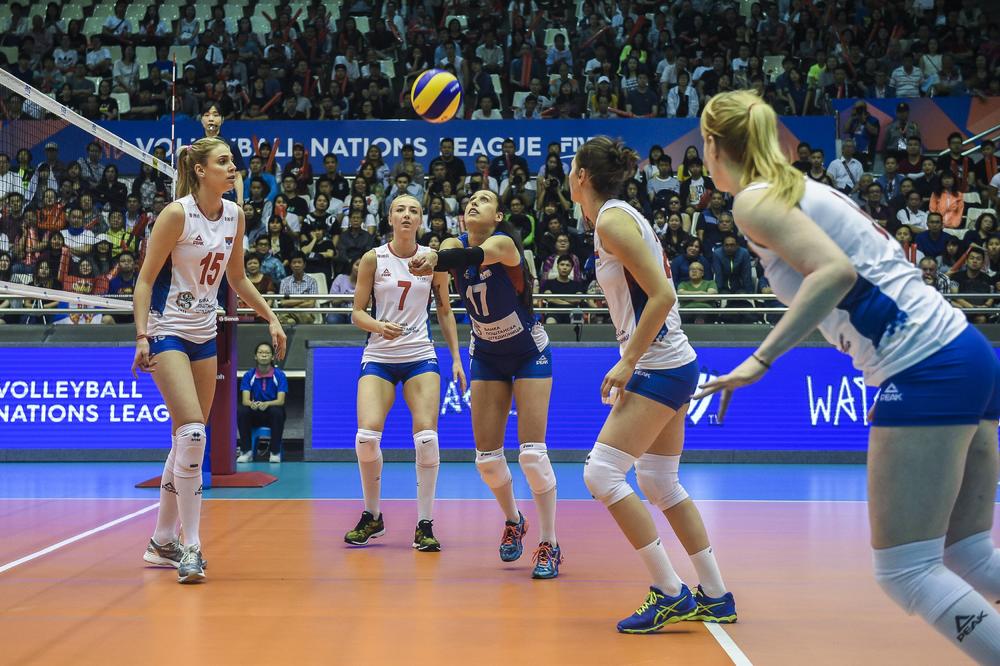 U ODLUČUJUĆEM MEČU NAJLOŠIJA IGRA: Srpske odbojkašice bez polufinala Lige nacija!