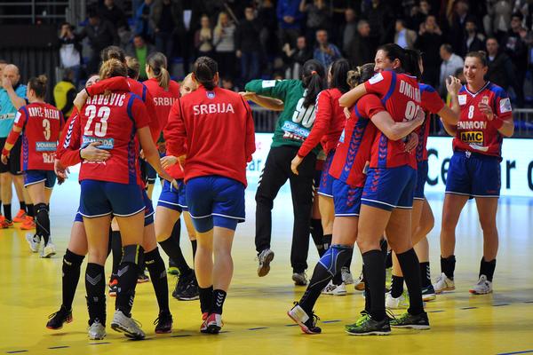 S POLA GASA! Srbija je na Evropskom prvenstvu!