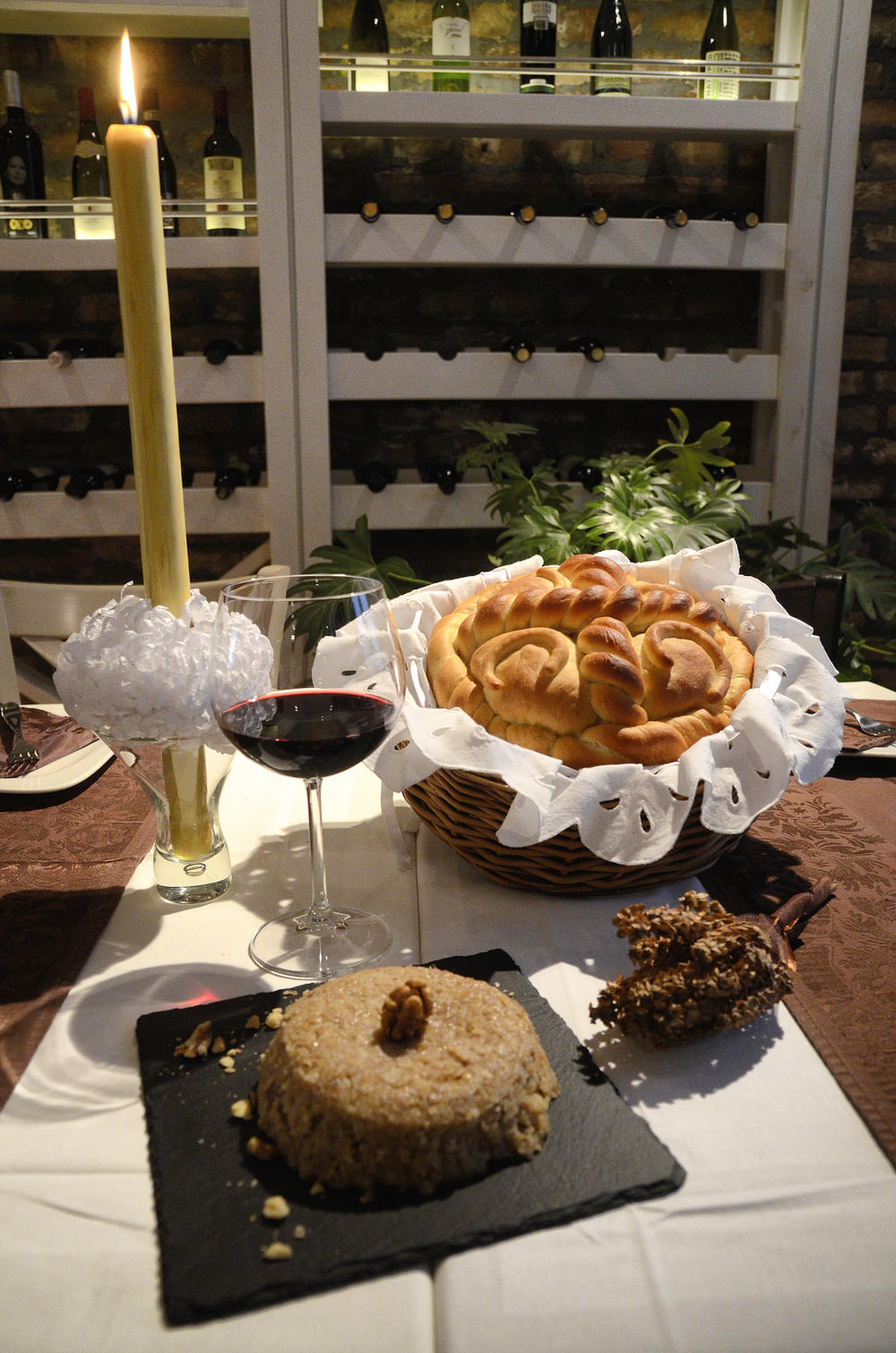 Bez sveće se ne može izvršiti ni jedan obred