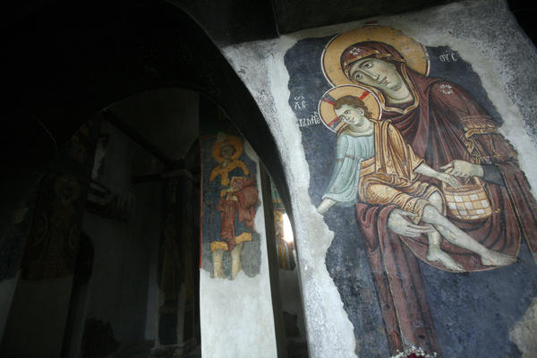 UKOLIKO STE PRAVOSLAVCI! Ovih 8 predmeta morate da imate u svom DOMU! (FOTO)