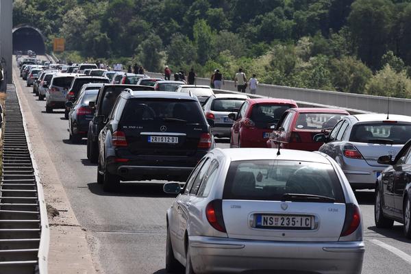 Neće biti dva tehnička pregleda, ali OVO mnogim vozačima NEĆE ODGOVARATI!