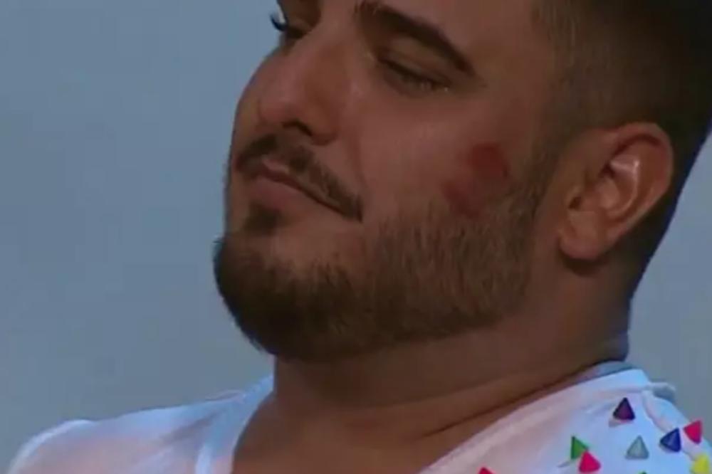 OSTVARIO JOJ JE DUGOGODIŠNJI SAN: Miljana Kulić POLJUBILA Darka Lazića, a evo kako joj je on UZVRATIO (VIDEO)