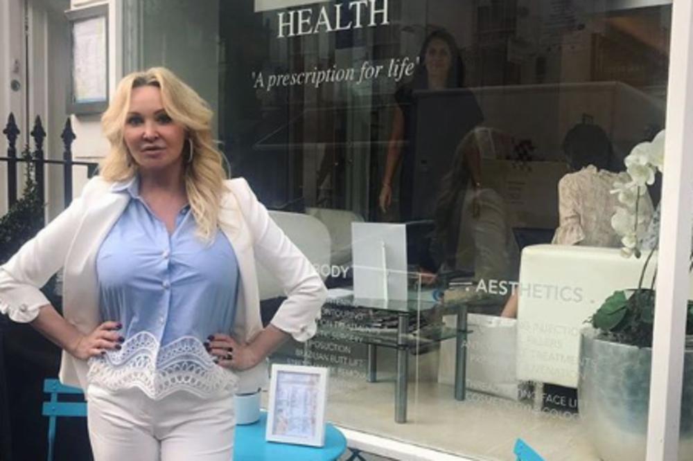 MUKE SUPRUGE BRITANSKOG TAJKUNA: Muž mi je doveo LJUBAVNICU u kuću, a mene oterao u malu sobu!