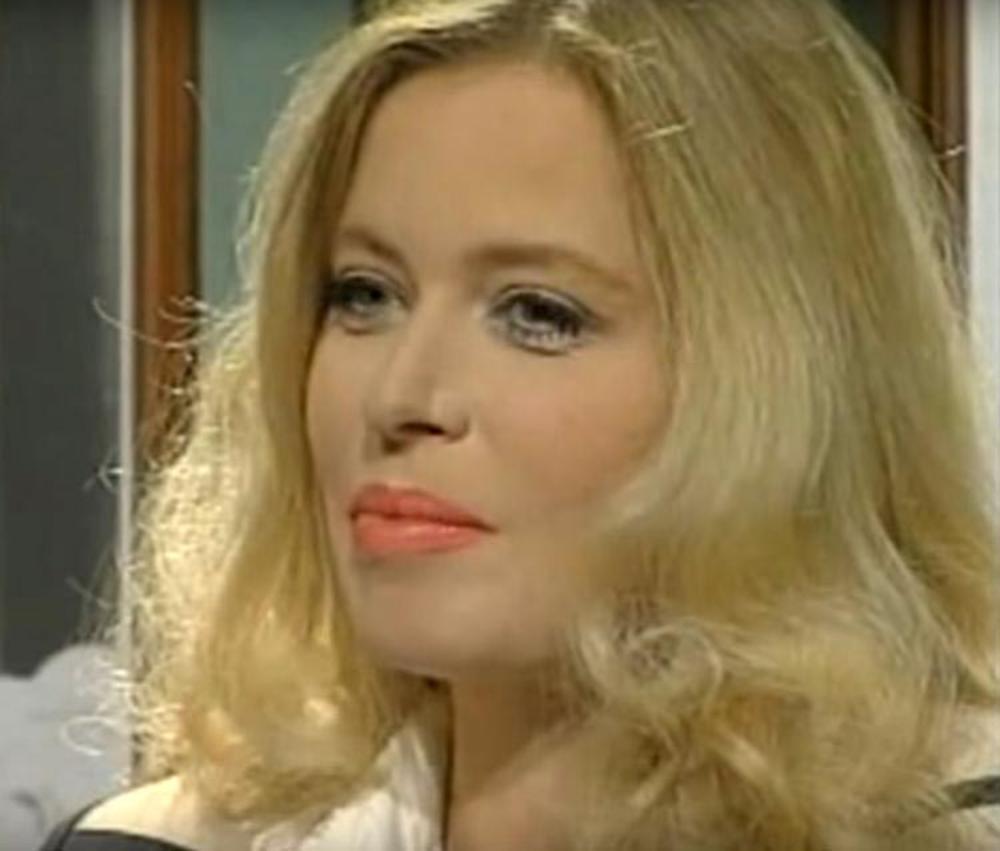 Bila je nestvarno lepa  