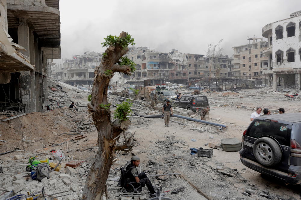 UŽAS U DAMASKU: U eksploziji VOJNOG AUTOBUSA povređeno 10 osoba!