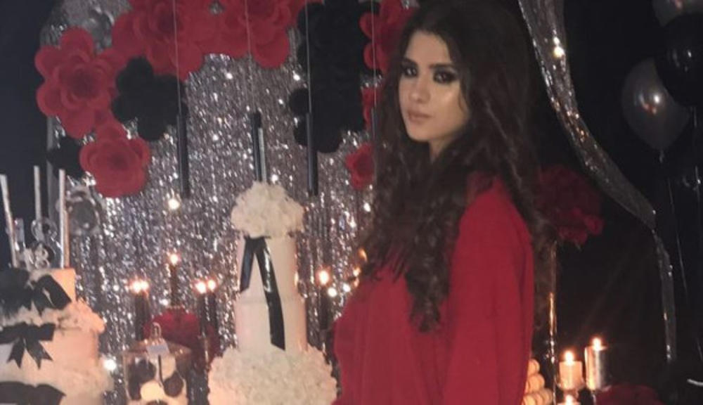 Kristina Mitrović juče je proslavila maturu  