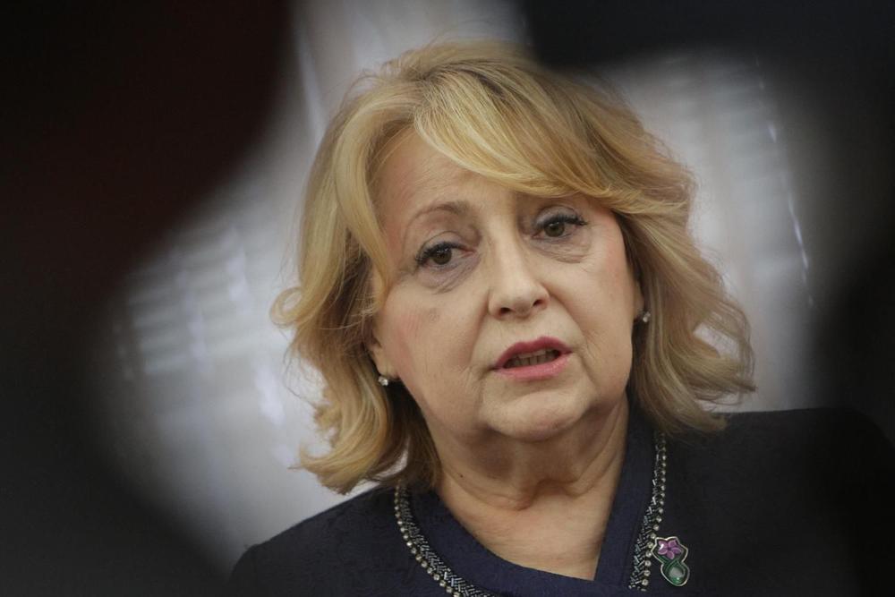 Slavica Đukić Dejanović kaže da stručnjaci treba da utvrde da li je reč o psihotičnoj osobi   