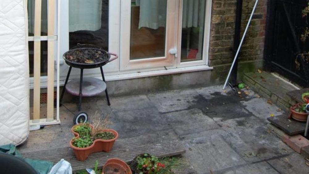 Roštilj pored kojeg su spalili telo 