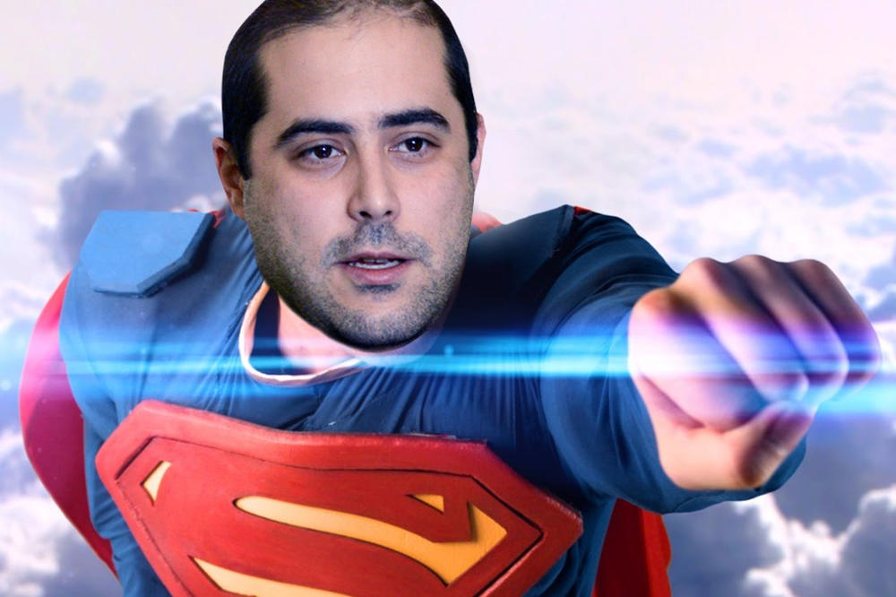 SUPERMEN MIŠA VACIĆ OBJAŠNJAVA KAKO JE SPASAO BABU NA NOVOM BEOGRADU: Šetao sam psa, a onda sam čuo kako neko traži pomoć. Tad sam ugledao njega...