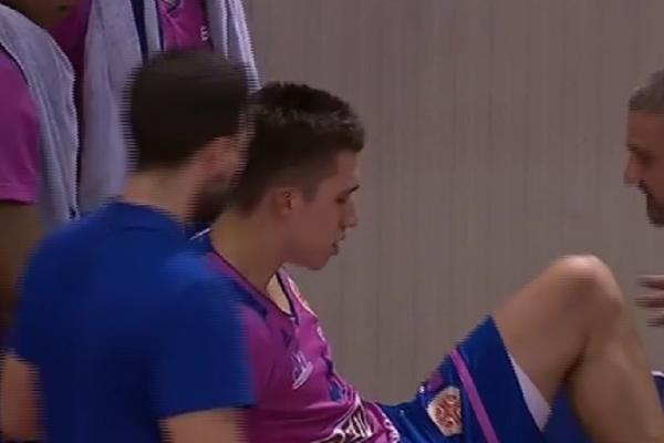 NOVI UŽASAN PAD NA GLAVU: Neverovatne scene se dešavaju na mečevima između Mege i Partizana (FOTO) (VIDEO)