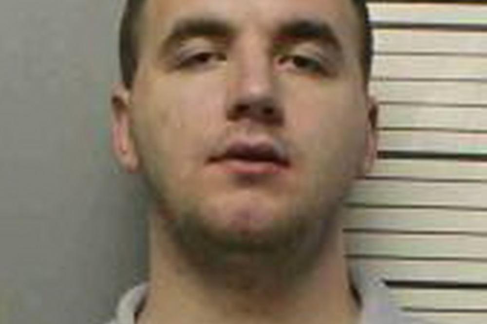 DA LI GA PREPOZNAJETE? Predstavljao se kao komšija i otimao novac Novosađanima!