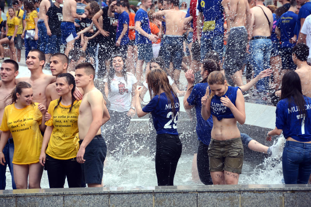 RUŽIĆ UPUTIO JASNU PORUKU KRIZNOM ŠTABU: Tiče se proslave MATURSKE VEČERI