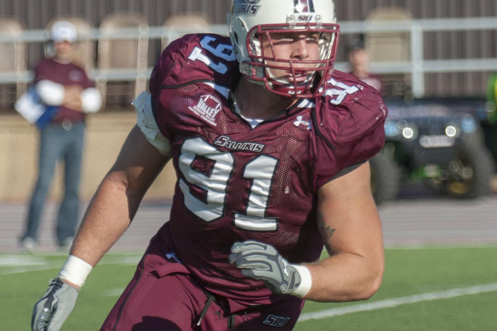 OVO JE NASTAVNIK HEROJ KOJI SE BACIO NA MONSTRUMA I SPREČIO MASAKR! Detalji napada u Indijani (FOTO)