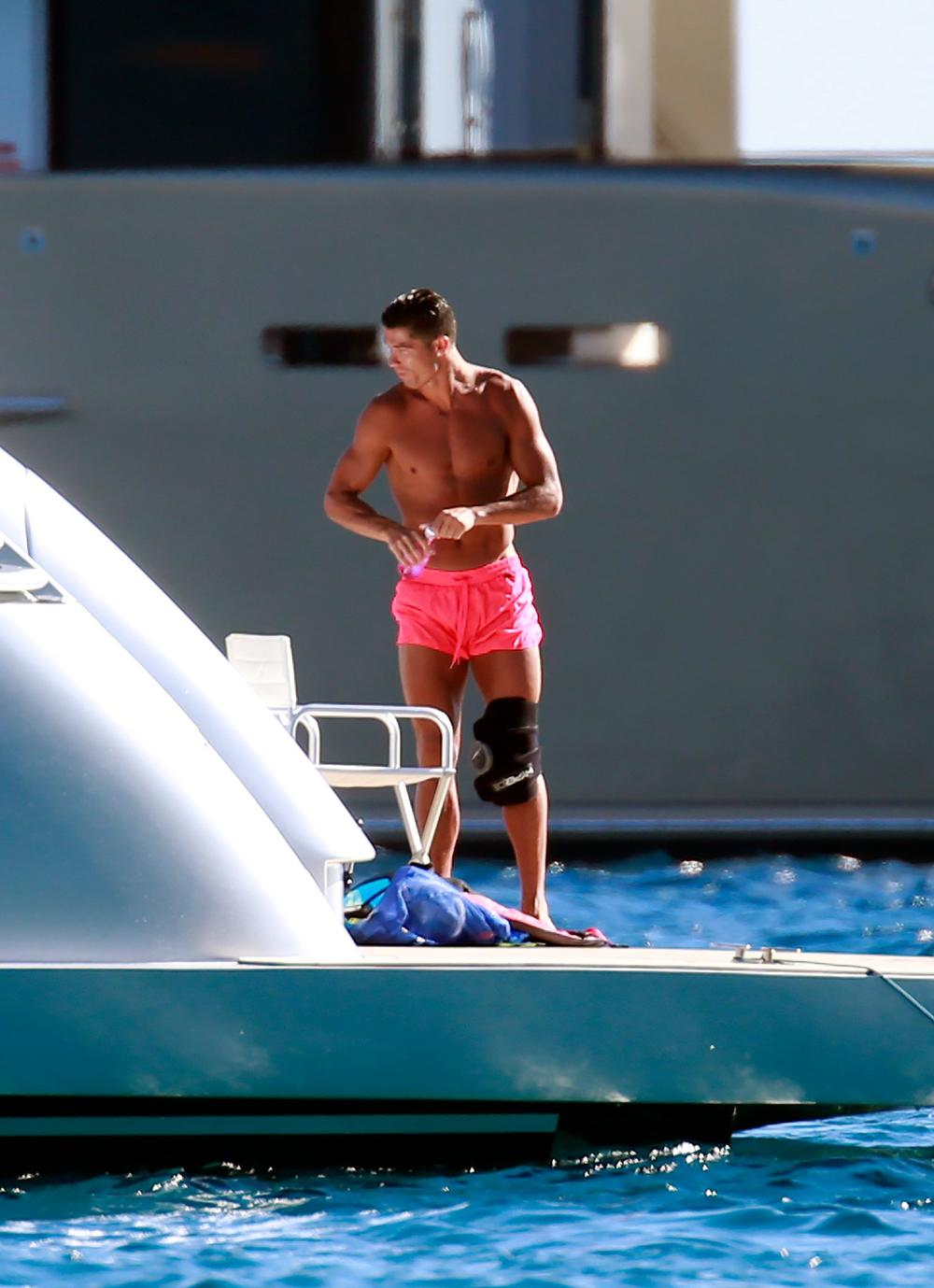 Ronaldo uživa na svojoj jahti