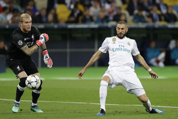 ON NIJE KARIJUS, ON JE KARIJES ZA LIVERPUL: Gluplji kiks golman ne može da napravi u Ligi šampiona! Ovo je sramota! (VIDEO)