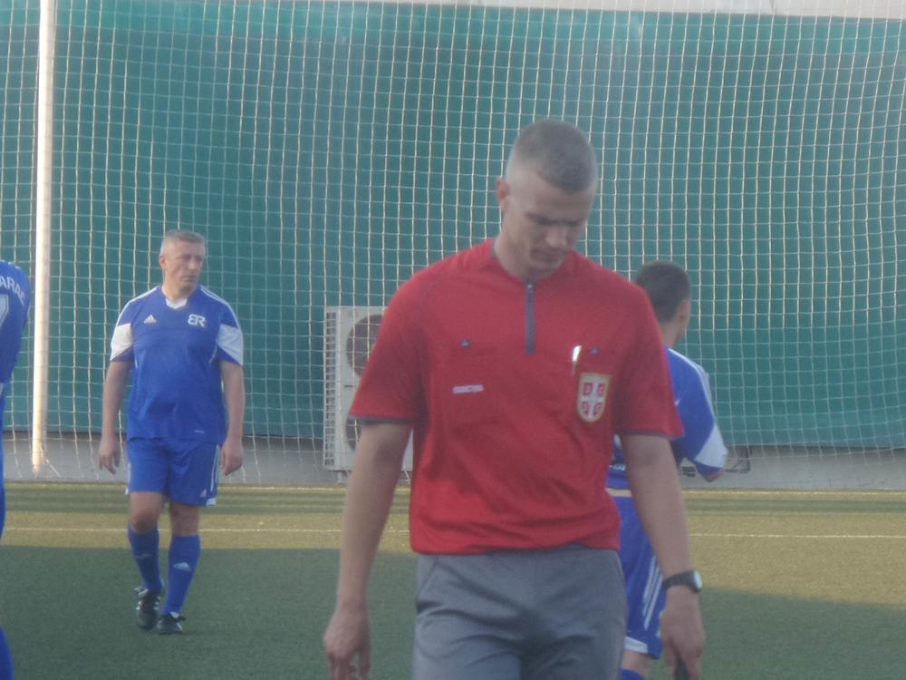 Kokeza na meču Brodarac - Napredak (M)  