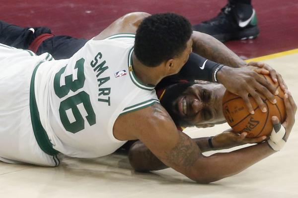 NJEGA BI POŽELEO SVAKI TRENER: Smart je svestan da zaslužuje ozbiljan novac, ali pre svega ide Boston!