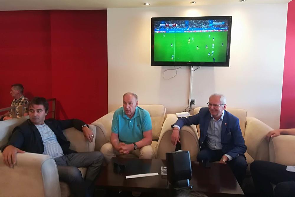 ZVEZDA OBELEŽILA 27. GODINA OD BARIJA! Bilo i dabogda se ponovilo... (FOTO) (VIDEO)