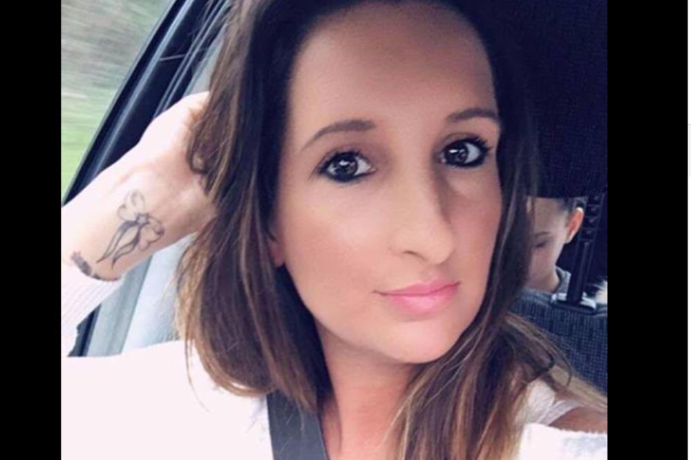 BRUTALNO UBISTVO U MIRNOM KOMŠILUKU: Majka pronađena mrtva sa ĆERKOM, a njena poslednja FEJSBUK OBJAVA slama srca! (FOTO)