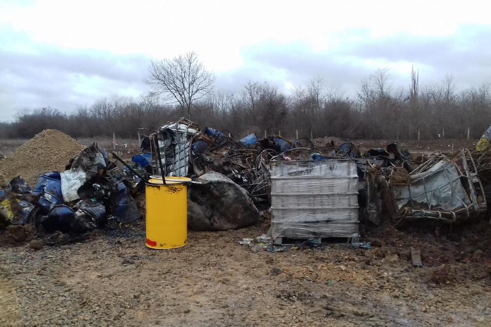 PRETI LI NAM EKOLOŠKA KATASTROFA?! Otkrivene nove količine opasnog otpada u Obrenovcu, NA ISTOM MESTU GDE I PRE PAR MESECI