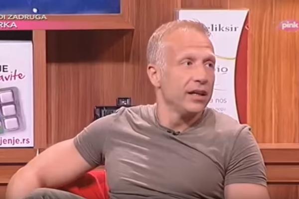 MILAN KALINIĆ PROMENIO PROFESIJU?! (FOTO)