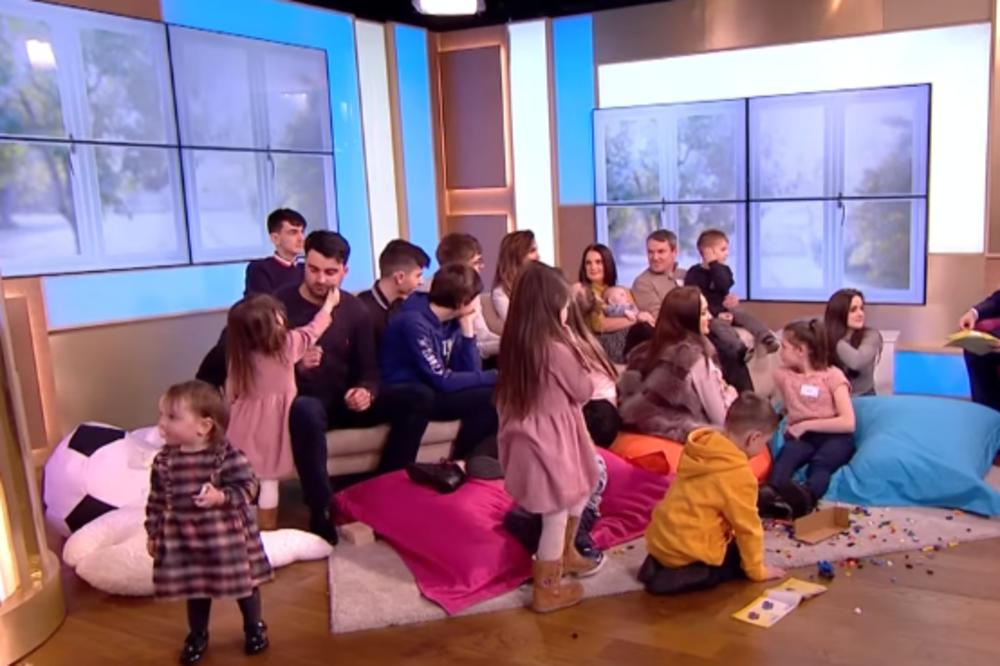 IMAJU 20 DECE, A SADA ČEKAJU JOŠ JEDNU BEBU: Na hranu nedeljno potroše 40.000 DINARA! (VIDEO)