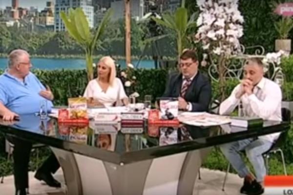 PRIMIĆE VAS U LJUBAVNU SOBU: Čeda i Šešelj se posvađali u Jutarnjem programu zbog Legije, PLJUŠTALE UVREDE! (VIDEO)