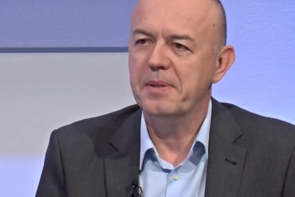 U JASENOVCU NIJE BILO TOLIKO STRAŠNO?! Na javnoj televiziji opravdavao ZLOČINE, niko ne reaguje!