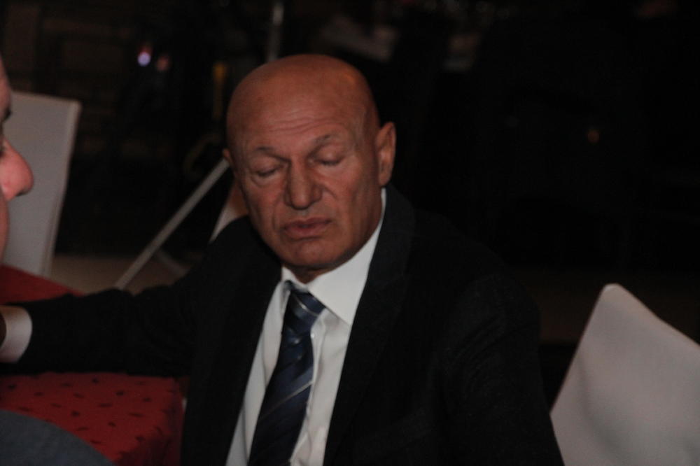 AKO TREBA BRATE, JA ĆU TI UVEK POMOĆI... Reči Šabana Šaulića nakon Sinanove smrti seku kao noževi i otkrivaju njihov nikad dosanjani san