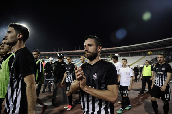 VREO POČETAK JUNA U HUMSKOJ: Bambi Tošić dobio ponudu od milion evra po sezoni, Antonov ipak ostaje u Partizanu?!