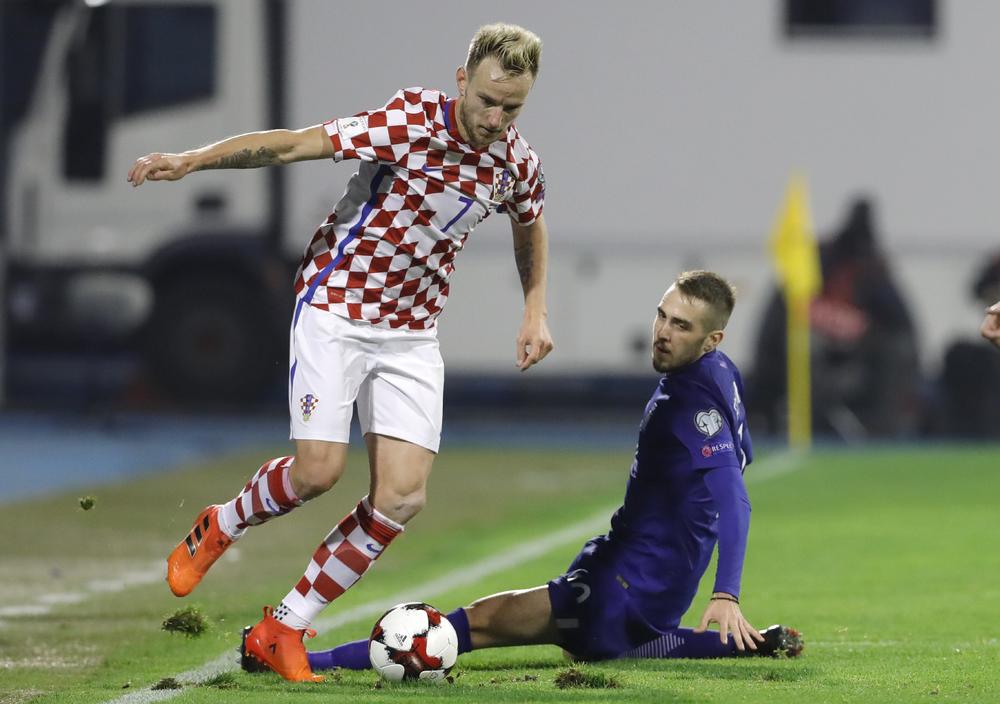 Ivan Rakitić i Mladen Krstajić su zajedno igrali u Šalkeu svojevremeno
