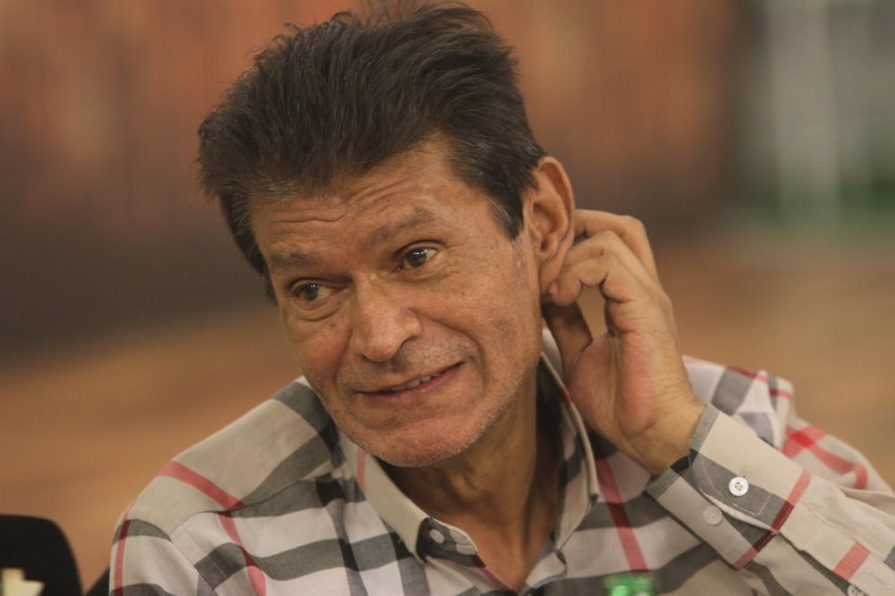 POJAVIO SE JEDAN OD POSLEDNJIH SNIMAKA SINANA SAKIĆA: Emotivni KADROVI koji će mnoge RASPLAKATI