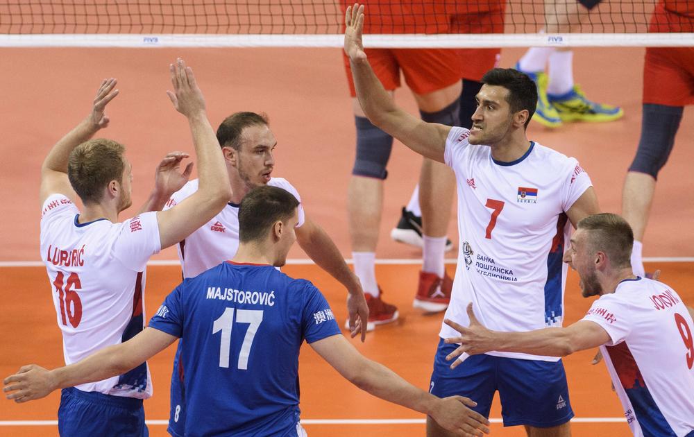 Odbojkaši Srbije slave pobedu protiv Rusije u Ligi nacija  