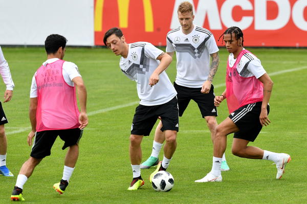 Dok je kidao, Lev ga nije zvao! Kada ga je pozvao, ovaj je odigrao pet minuta i napustio reprezentaciju!