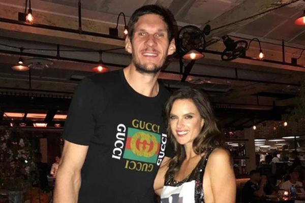 BOBI POSTAO HOLIVUDSKA ZVEZDA: Dobio ulogu u blokbasteru sa Kijanu Rivsom i Hali Beri!