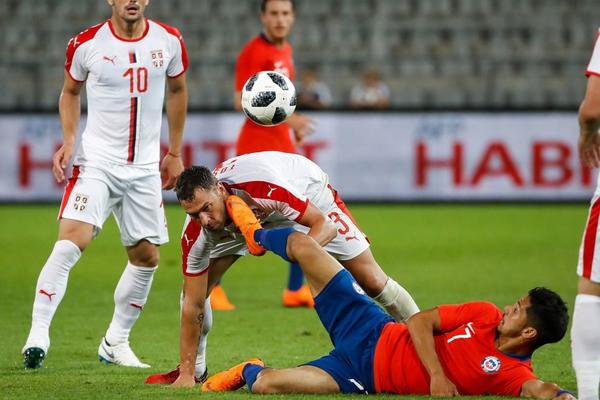 OMALOVAŽAVALI SU GA! ZATO SADA - PSSSST! Karleuša raspalila posle herojske igre Tošića, a njegov komentar - čista pobeda! (FOTO) (VIDEO)