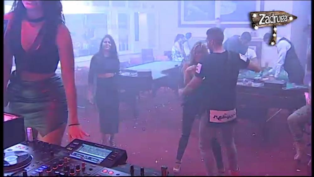 Anđelo se nije odvajao od Kije