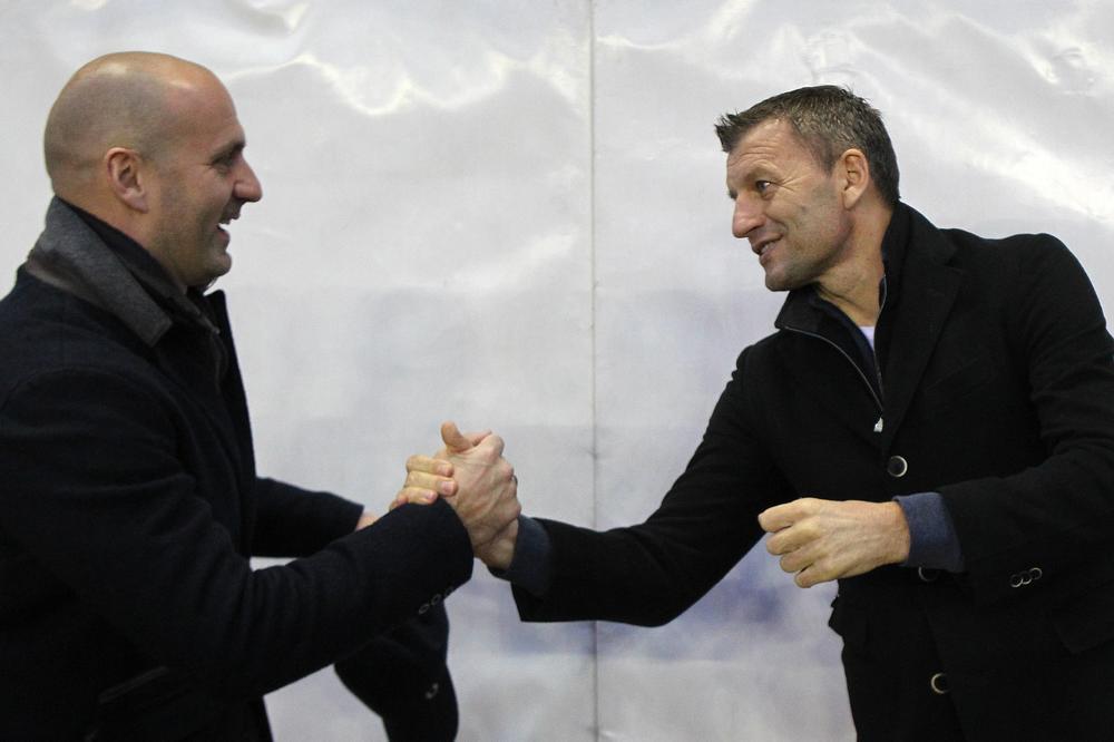 Stolica izmislio Zvezdi desnog beka!