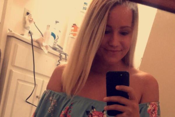 BIVŠI JOJ PRETIO DA ĆE SVIMA OTKRIJE NJENU SRAMOTU: Onda je odlučila da sama PRIZNA sve!