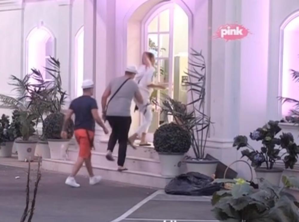 Blogerka je to nazvala 'iskorišćavanjem prilike