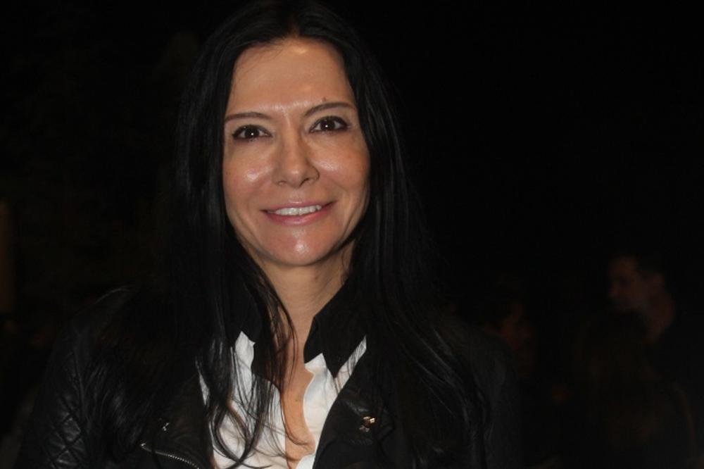 BILJANA LUKIĆ UVREDILA SVE ONE KOJI GLASAJU ZA VUČIĆA: Džaba se ulaguju PLITKOUMNIMA, oni su bezecovani!