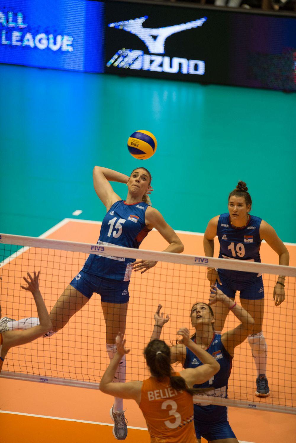 Jovana Stevanović u dresu ženske odbojkaške reprezentacije Srbije