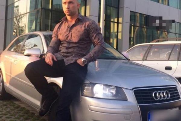 Ovo je KIK BOKSER koji je sinoć IZREŠETAN u Ćupriji: Njegov Fejsbuk otkriva mnoge stvari, a tamo je pre smrti ostavio i neobičnu poruku! (FOTO)