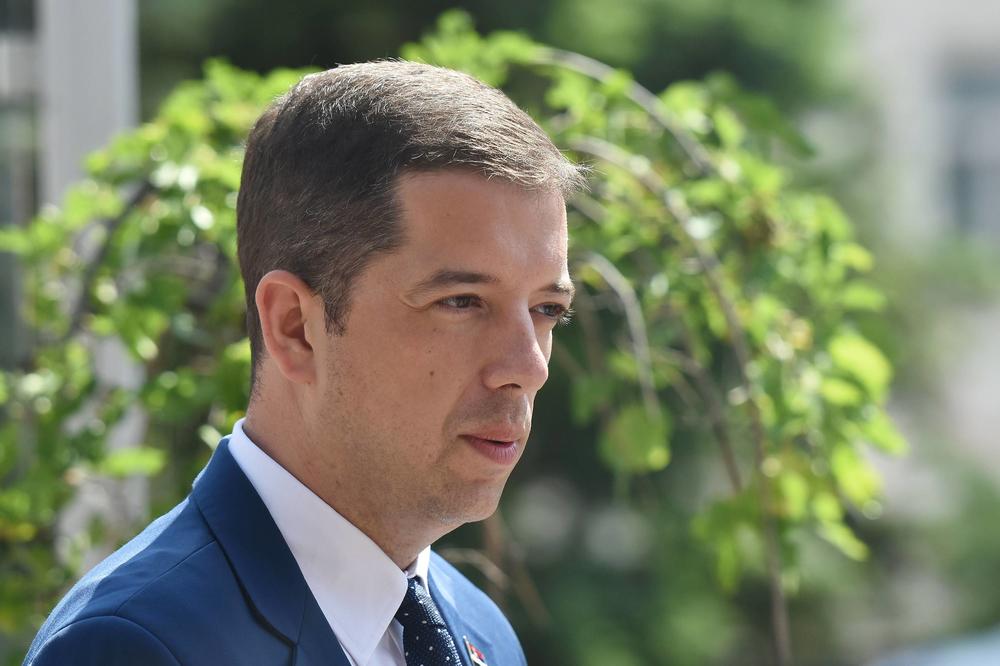 ĐURIĆU ZABRANJEN ULAZAK NA KOSOVO: Albanci ga vratili sa administrativnog prelaza!