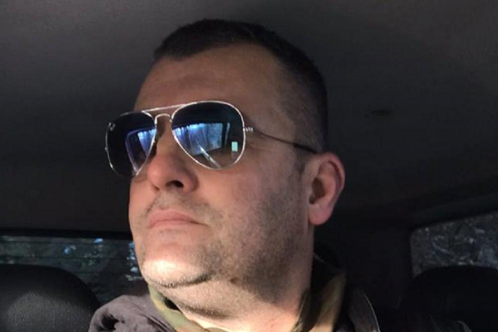 SNAJPERISTA KOJI JE PLJAČKAO GRAĐANE LAŽNO SE PREDSTAVLJAJUĆI RASPLAKAO SVE U SUDNICI! Ovo zaista niko nije očekivao