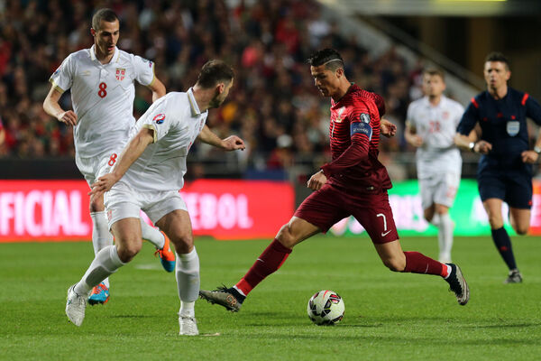 RONALDO U CRNO-BELOM: Senzacionalni transfer na pomolu! (FOTO)