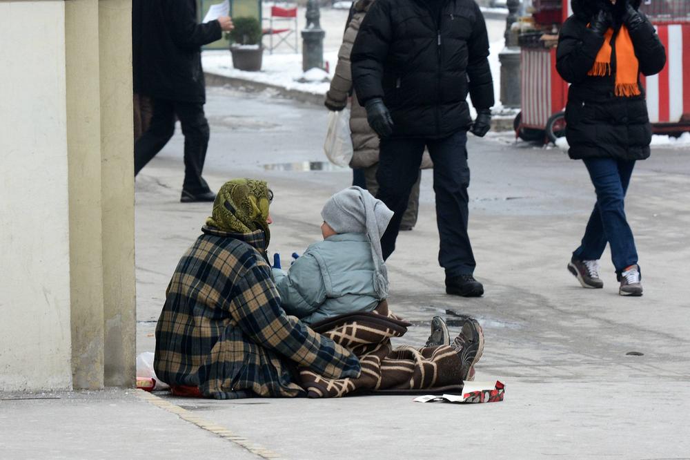 Da li ste se ikad pitali zašto bebe u naručju prosjaka uvek spavaju? Od odgovora će vam se PREVRNUTI ŽELUDAC!